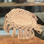 زیر بشقابی مکرومه